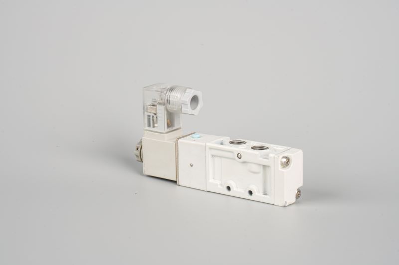 Semi-direct acting solenoid valve
